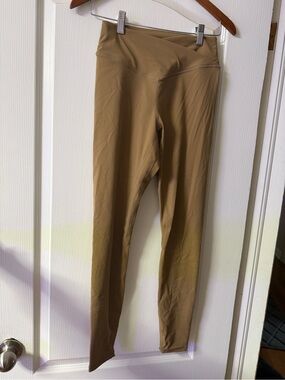 Women's High-Rise Tan Active Leggings